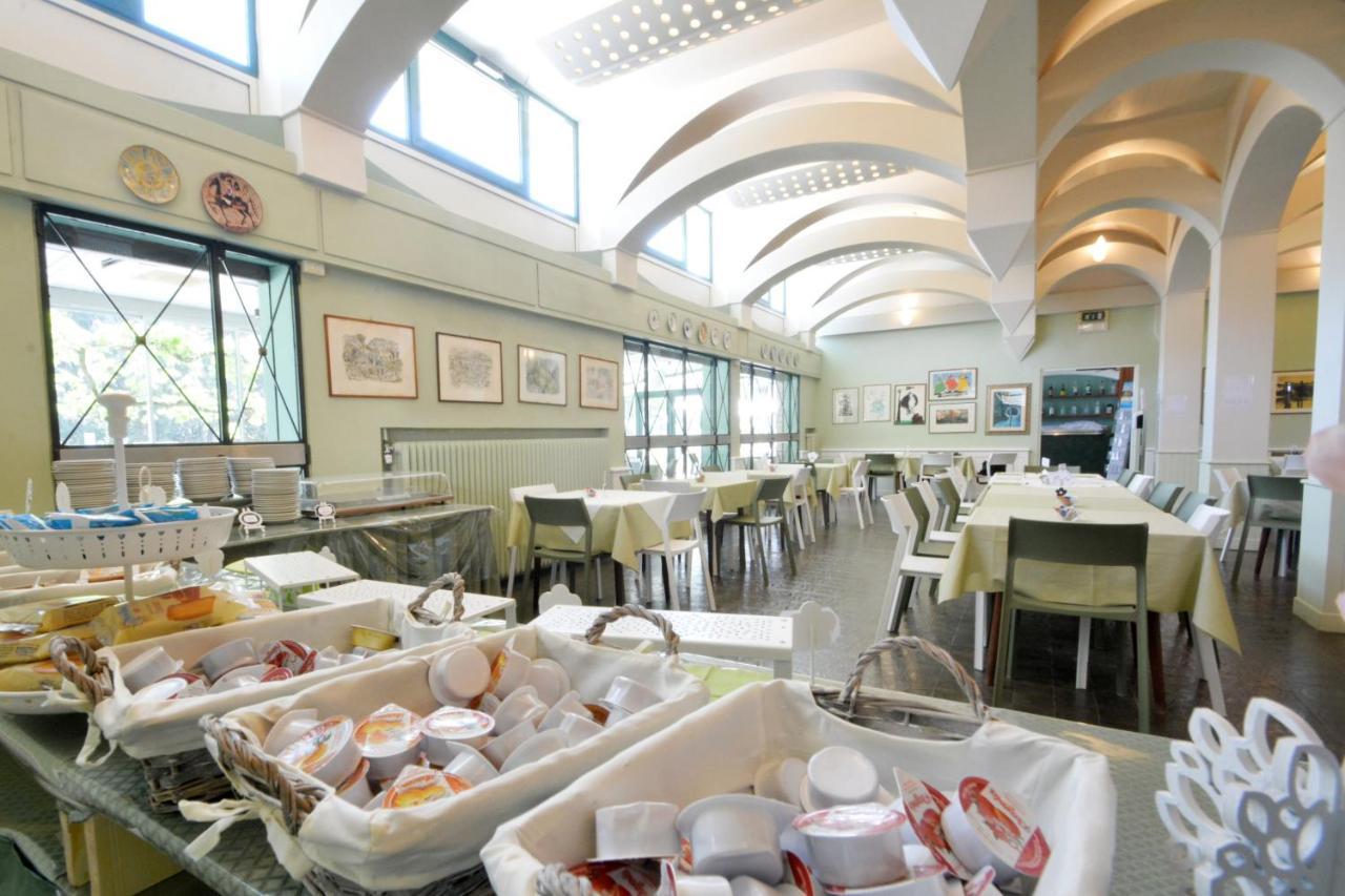 Hotel Maddalena Marina di Ravenna Dış mekan fotoğraf