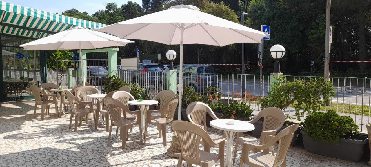 Hotel Maddalena Marina di Ravenna Dış mekan fotoğraf