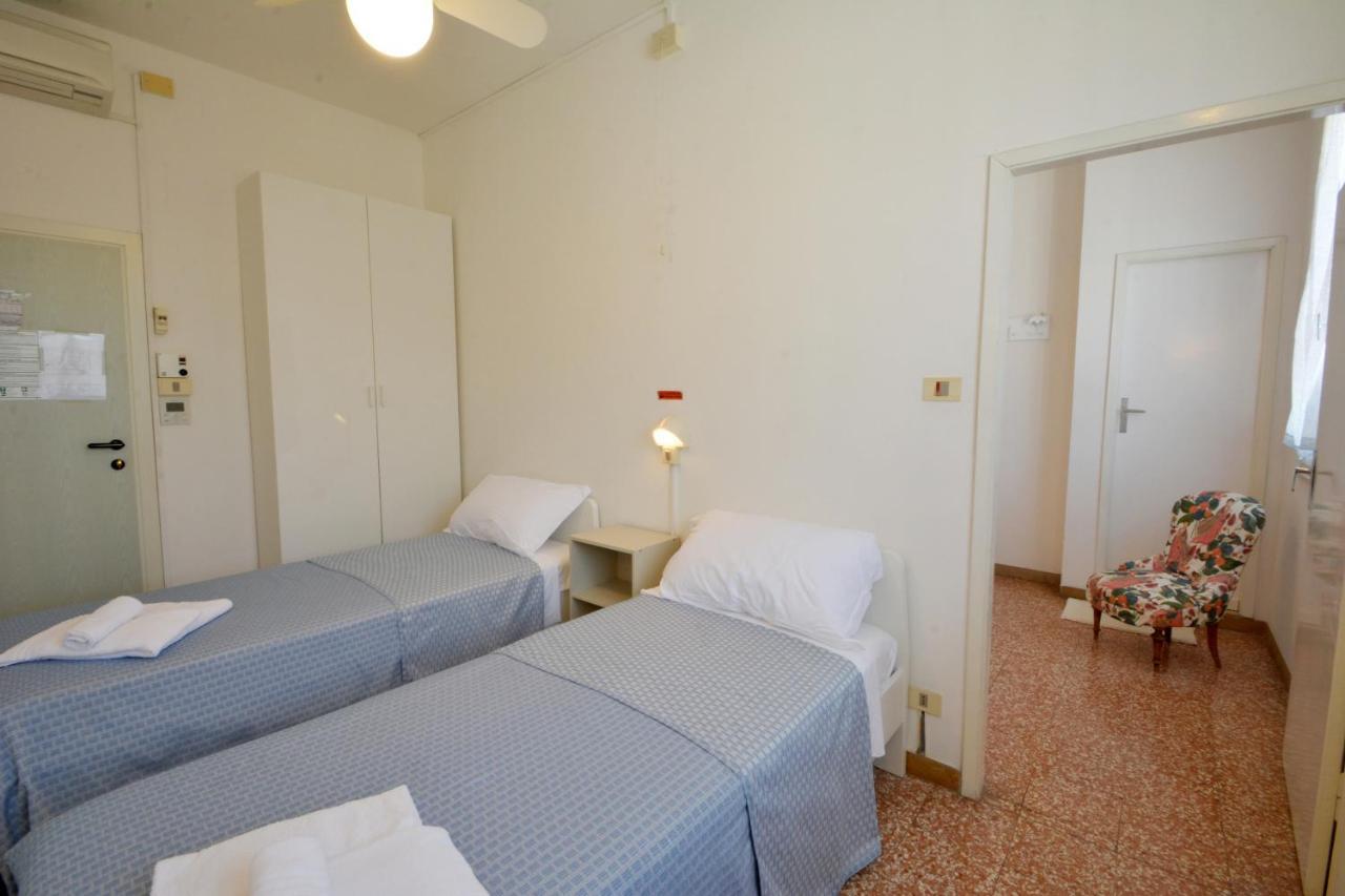 Hotel Maddalena Marina di Ravenna Dış mekan fotoğraf