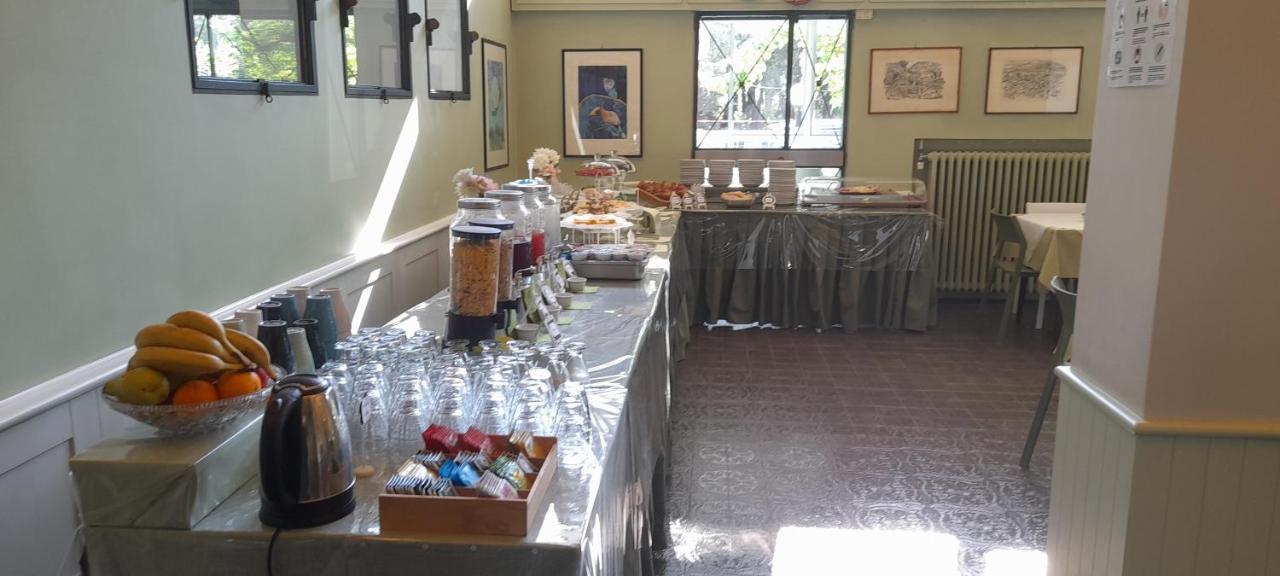 Hotel Maddalena Marina di Ravenna Dış mekan fotoğraf